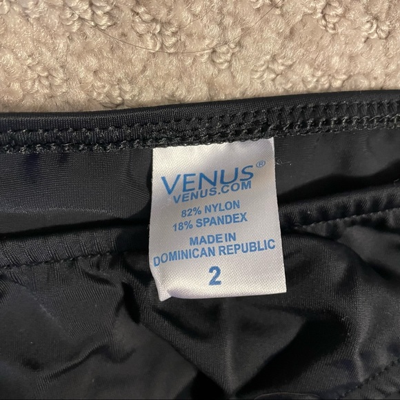 VENUS Black Bikini - Picture 7 of 7